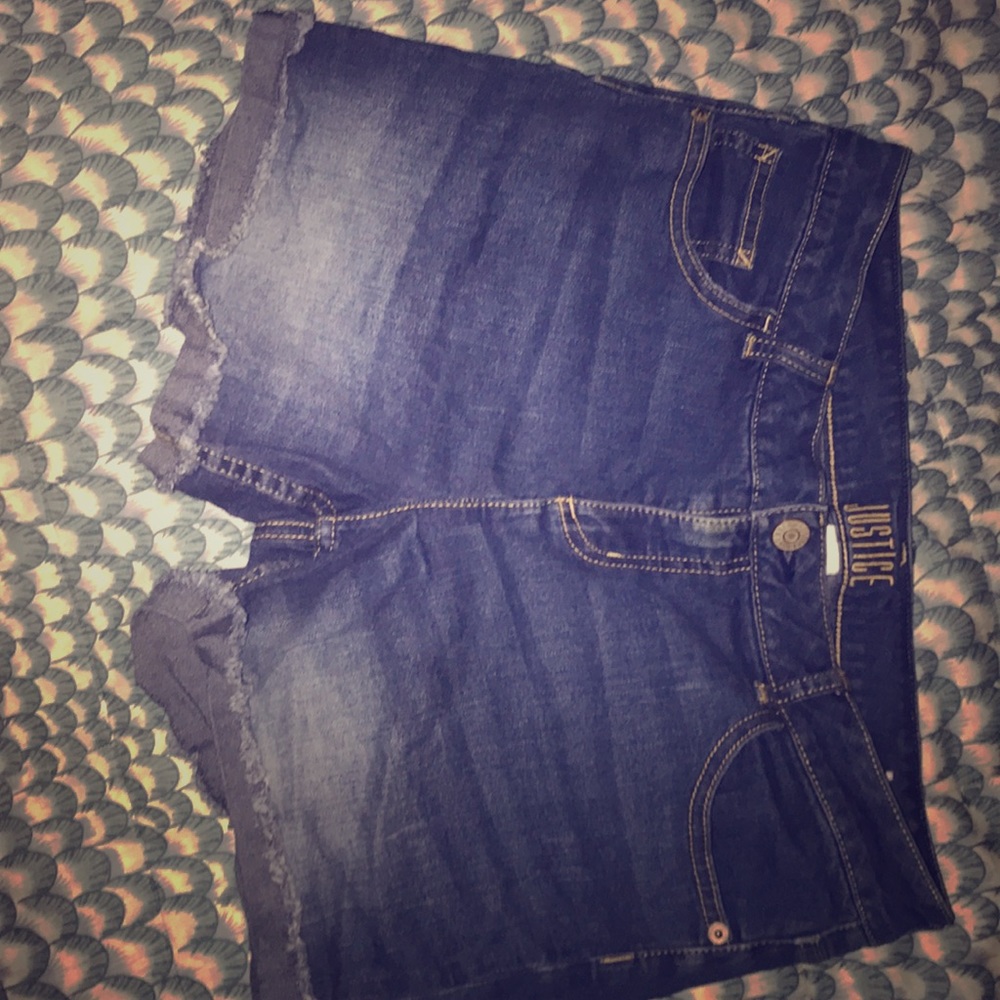 Short jeans
